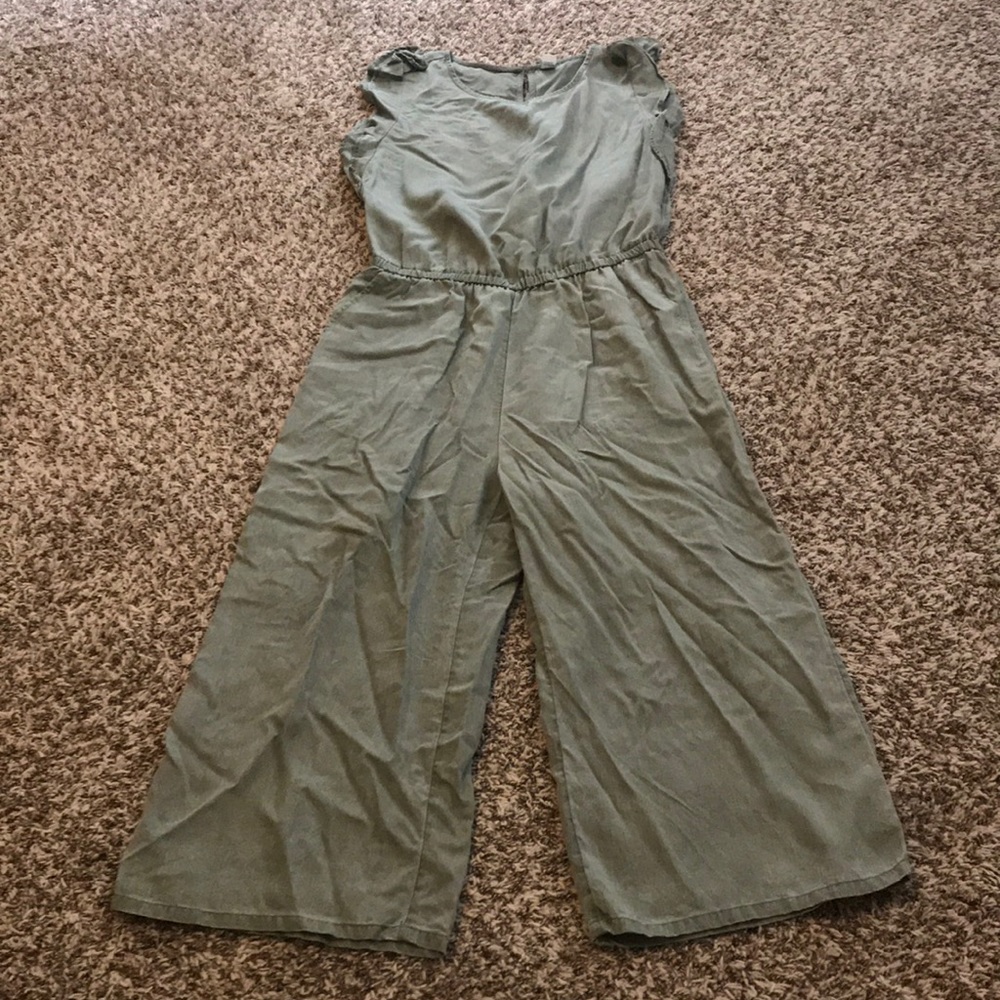 Old navy jumper